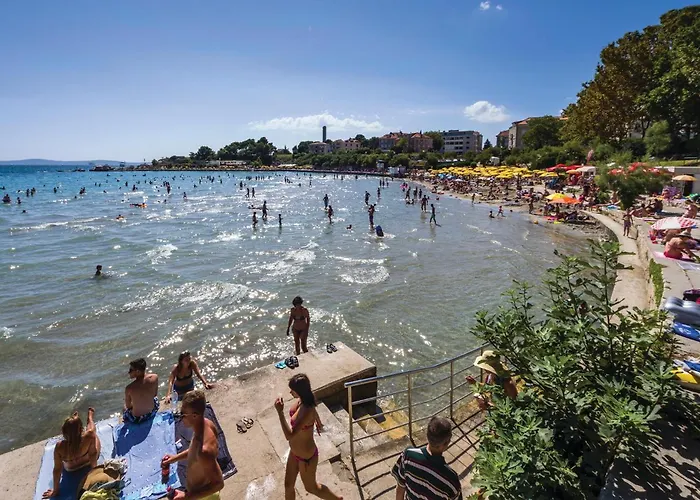 Front In Dom wakacyjny *