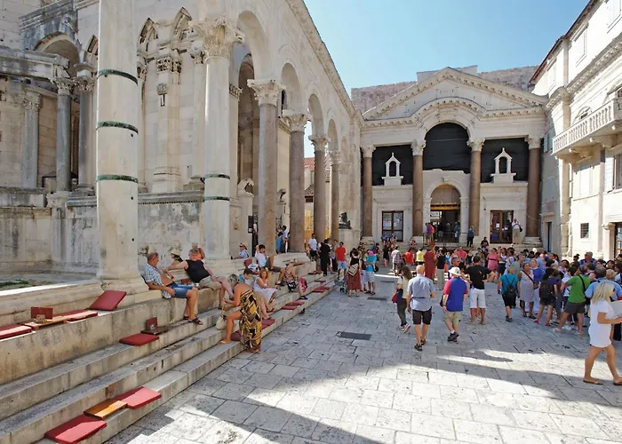 Front In Dom wakacyjny