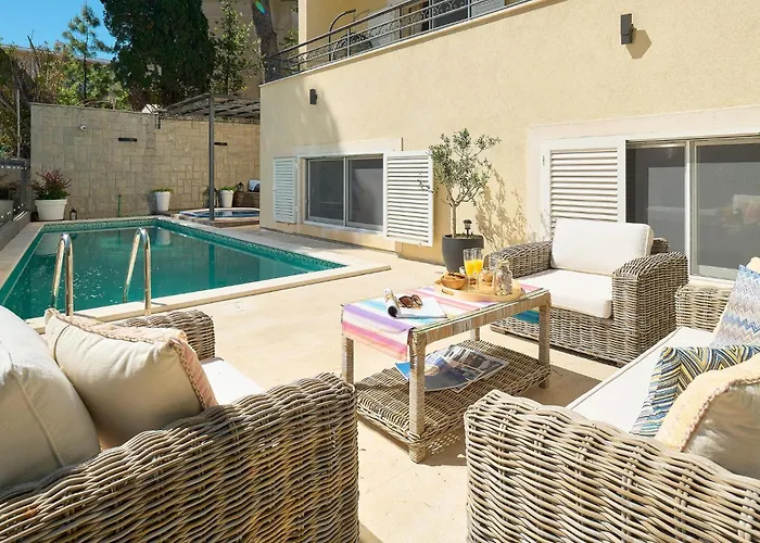 Front In Dom wakacyjny