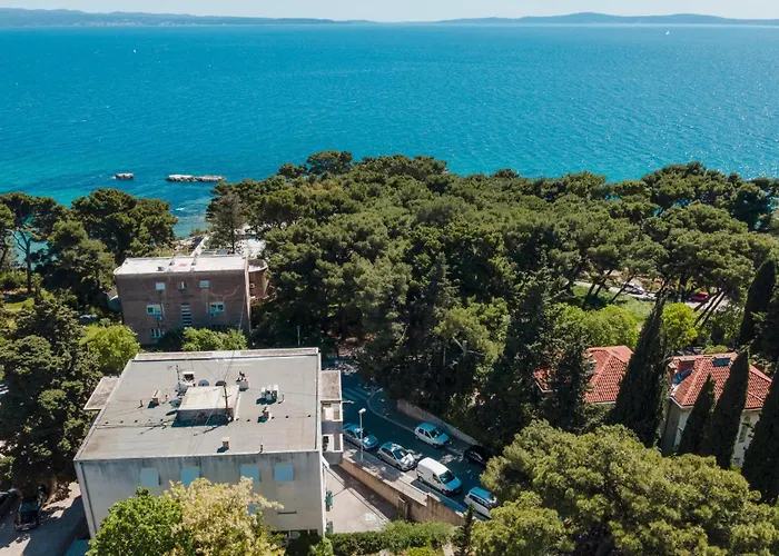 Dom wakacyjny Front In *